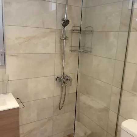 Ionian St&apts * Argostoli (Kefalonia)